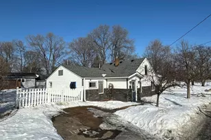 511 3rd St NE, Saint Cloud, MN 56304 - Photo 2