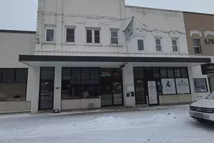 272 E 3rd St, Winona, MN 55987 - Photo 1