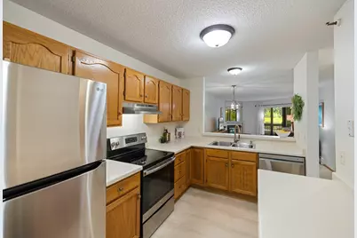 7622 York Avenue S #1110, Edina, MN 55435 - Photo 6