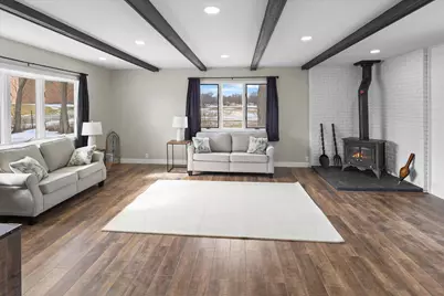 701 10th Street E, Hastings, MN 55033 - Photo 2