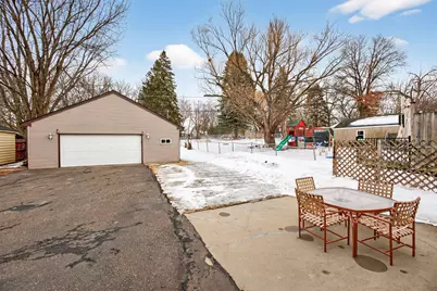 1884 Flandrau Street, Maplewood, MN 55109 - Photo 24