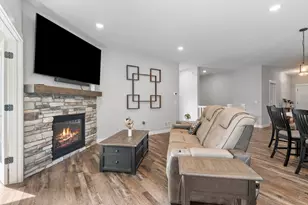 21873 Drake St NW, Oak Grove, MN 55011 - Photo 24