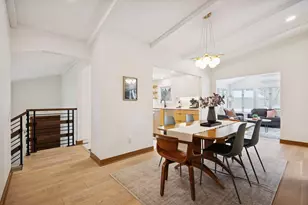 10001 Windsor Lake Ln, Minnetonka, MN 55305 - Photo 12