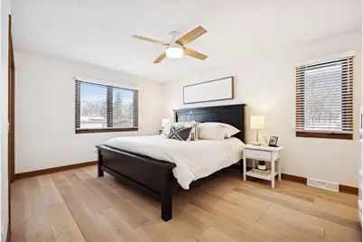 10001 Windsor Lake Lane, Minnetonka, MN 55305 - Photo 24