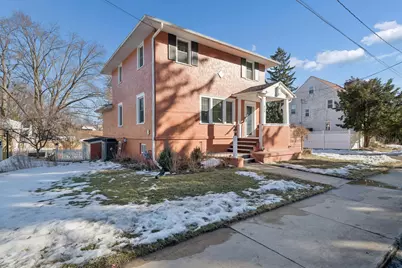 610 8th Avenue SW, Rochester, MN 55902 - Photo 2