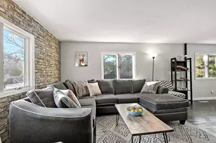 7836 W River Rd, Brooklyn Park, MN 55444 - Photo 26