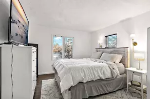 7836 W River Rd, Brooklyn Park, MN 55444 - Photo 16