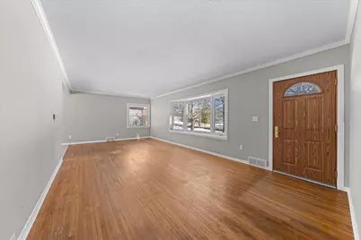 2567 Clarence Street, Maplewood, MN 55109 - Photo 4