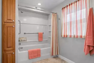 2567 Clarence St, Maplewood, MN 55109 - Photo 22