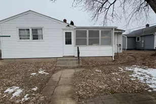 531 S 2nd St, La Crescent, MN 55947 - Photo 6