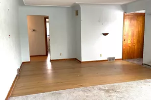 531 S 2nd St, La Crescent, MN 55947 - Photo 22