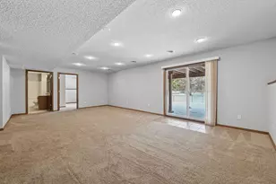 1120 Grove Cir, Victoria, MN 55386 - Photo 28