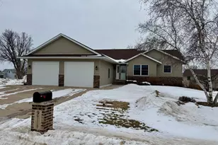 9 Williams St, Lewiston, MN 55952 - Photo 1