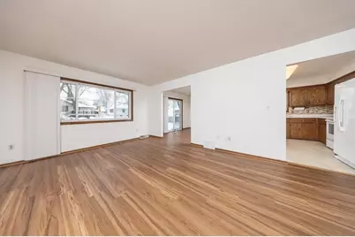 10924 Zenith Avenue S, Bloomington, MN 55431 - Photo 4