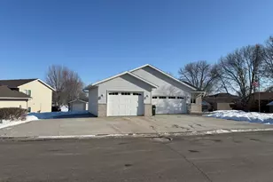 327 Golfview Dr, Albany, MN 56307 - Photo 2