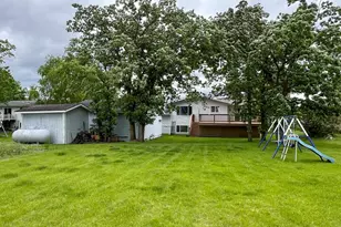107 Harding Street S, Karlstad, MN 56732 - Photo 24