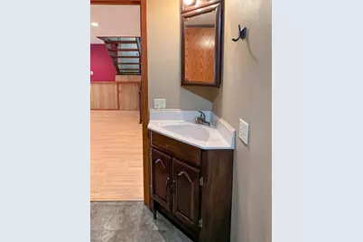 107 Harding Street S, Karlstad, MN 56732 - Photo 24