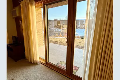 2700 Oxford Street N #104, Roseville, MN 55113 - Photo 6