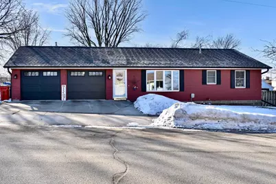 14 1st Avenue NE, Altura, MN 55910 - Photo 1