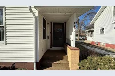 209 N 10th Street, Montevideo, MN 56265 - Photo 4