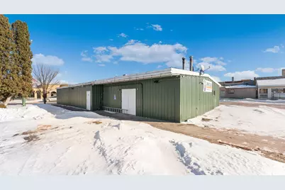 304 2nd Avenue NE, Staples, MN 56479 - Photo 6