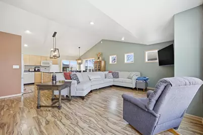 1573 43rd Avenue S, Moorhead, MN 56560 - Photo 4