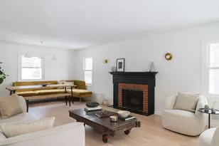 4261 Winchester Ct, Minnetonka, MN 55345 - Photo 8