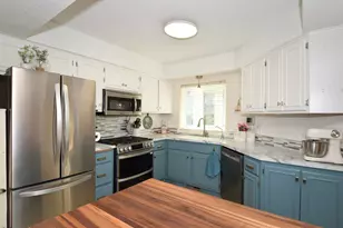 8807 Norway St NW, Coon Rapids, MN 55433 - Photo 2