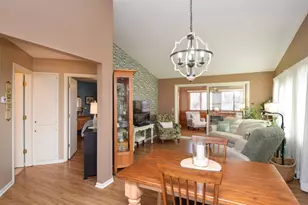 8807 Norway St NW, Coon Rapids, MN 55433 - Photo 8