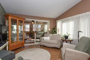 8807 Norway St NW, Coon Rapids, MN 55433 - Photo 12