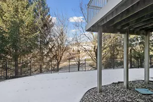 15549 Lilac Dr, Eden Prairie, MN 55347 - Photo 34