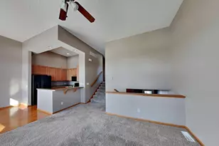 5106 Farnham Dr N, Hugo, MN 55038 - Photo 2