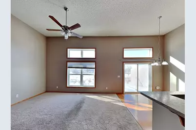 5106 Farnham Drive N, Hugo, MN 55038 - Photo 4