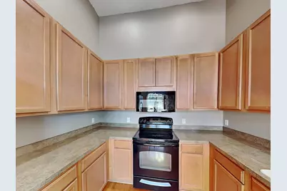 5106 Farnham Drive N, Hugo, MN 55038 - Photo 8