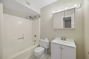 1181 Edgcumbe Rd, Saint Paul, MN 55109 - Photo 8