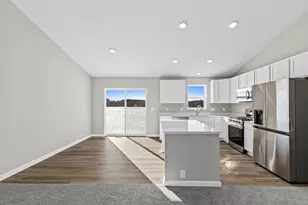 6643 Granby St, North Branch, MN 55056 - Photo 6