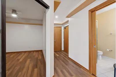 15 E Franklin Avenue #306, Minneapolis, MN 55404 - Photo 8