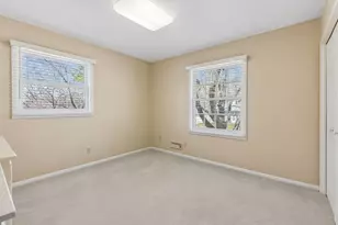 10027 Chowen Ave S, Bloomington, MN 55431 - Photo 22