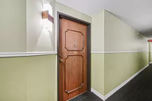 5645 Green Cir Dr, Minnetonka, MN 55343 - Photo 4