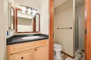 5645 Green Cir Dr, Minnetonka, MN 55343 - Photo 22