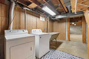 6100 Sheridan Ave S, Minneapolis, MN 55410 - Photo 24