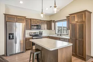 8594 Dolphin Rd, Princeton, MN 55371 - Photo 8