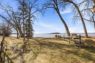 16016 Lake Koronis Rd, Paynesville, MN 56362 - Photo 2