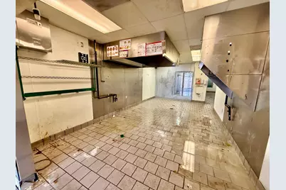 201 E College Drive #D, Marshall, MN 56258 - Photo 6