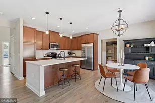 260 Liberty Heights Dr, Chaska, MN 55318 - Photo 8