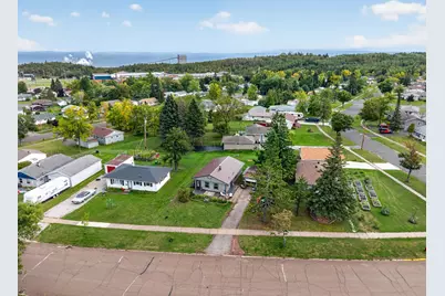 39 Edison Boulevard, Silver Bay, MN 55614 - Photo 2
