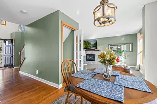 13710 Fair Oak Ct, Apple Valley, MN 55124 - Photo 8