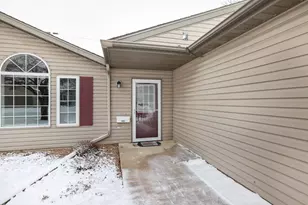 4833 31st Ave NW, Rochester, MN 55901 - Photo 2