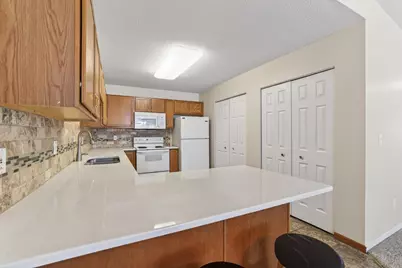 4833 31st Avenue NW, Rochester, MN 55901 - Photo 8