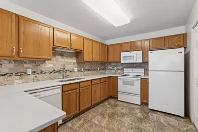 4833 31st Avenue NW, Rochester, MN 55901 - Photo 10